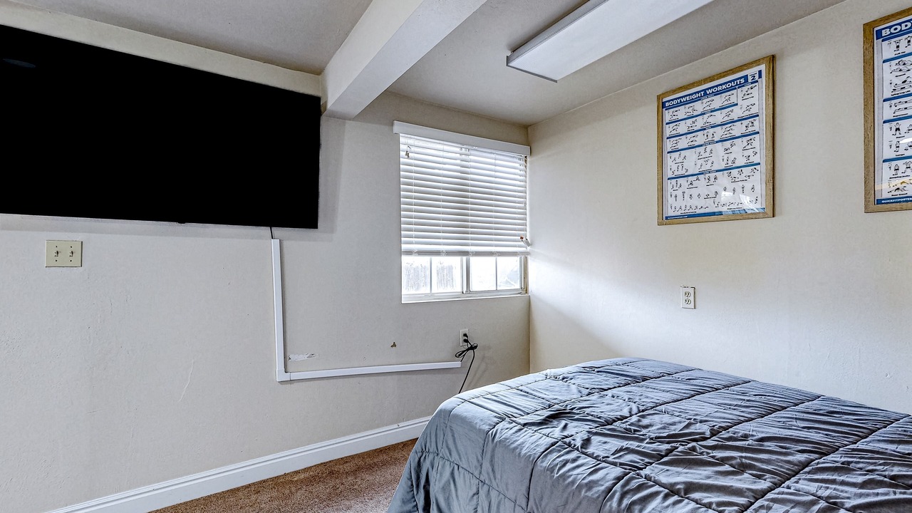 Photo of Bedroom in Aurora