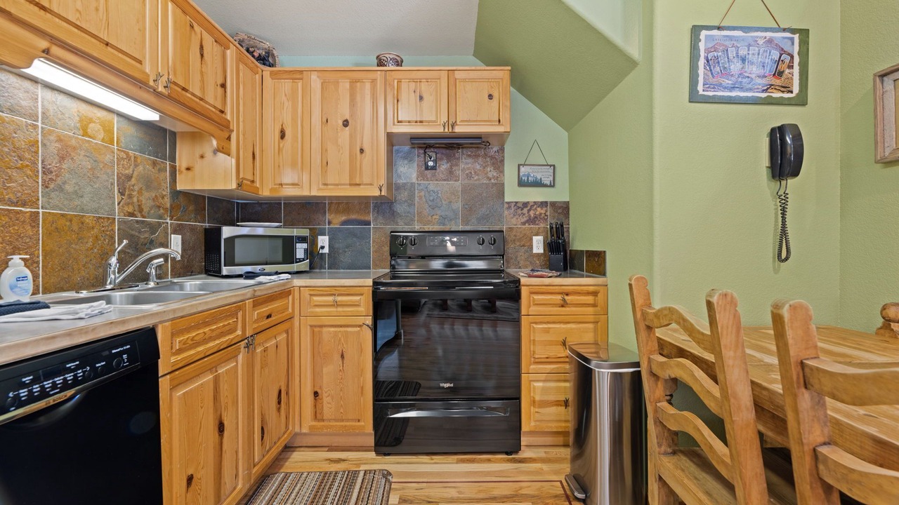 Photo of Others in Fall River Estates