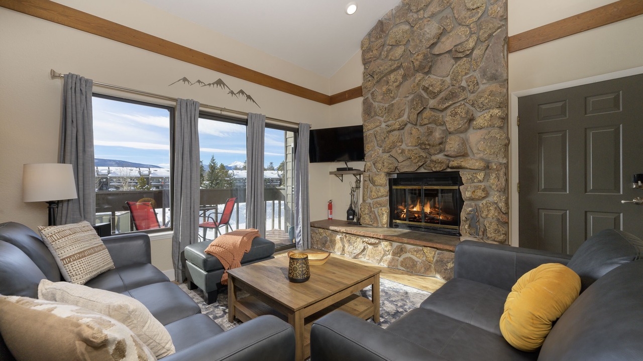 Photo of Livingroom in Fraser