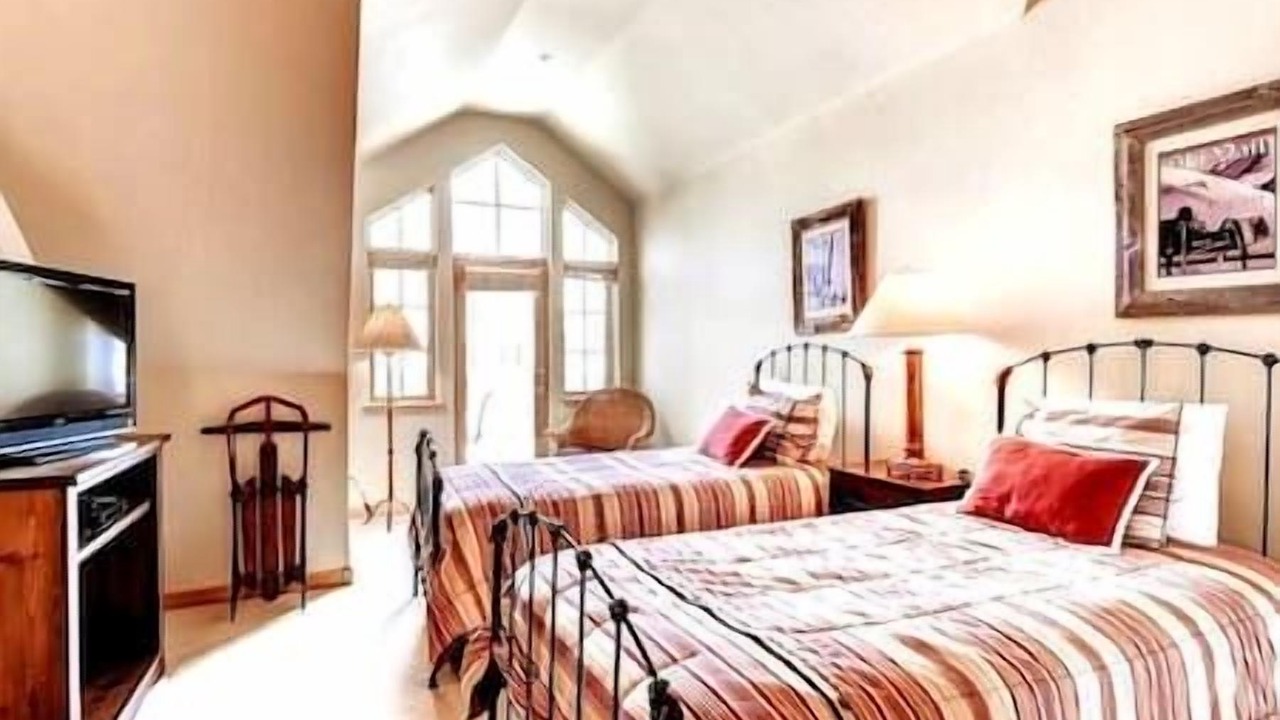Photo of Bedroom in Beaver Creek