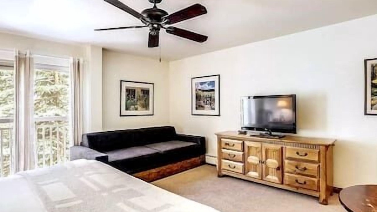 Photo of Bedroom in Beaver Creek