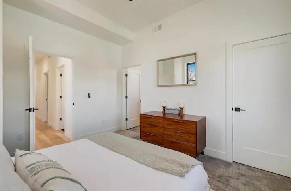 Photo of Bedroom in Curtis Park