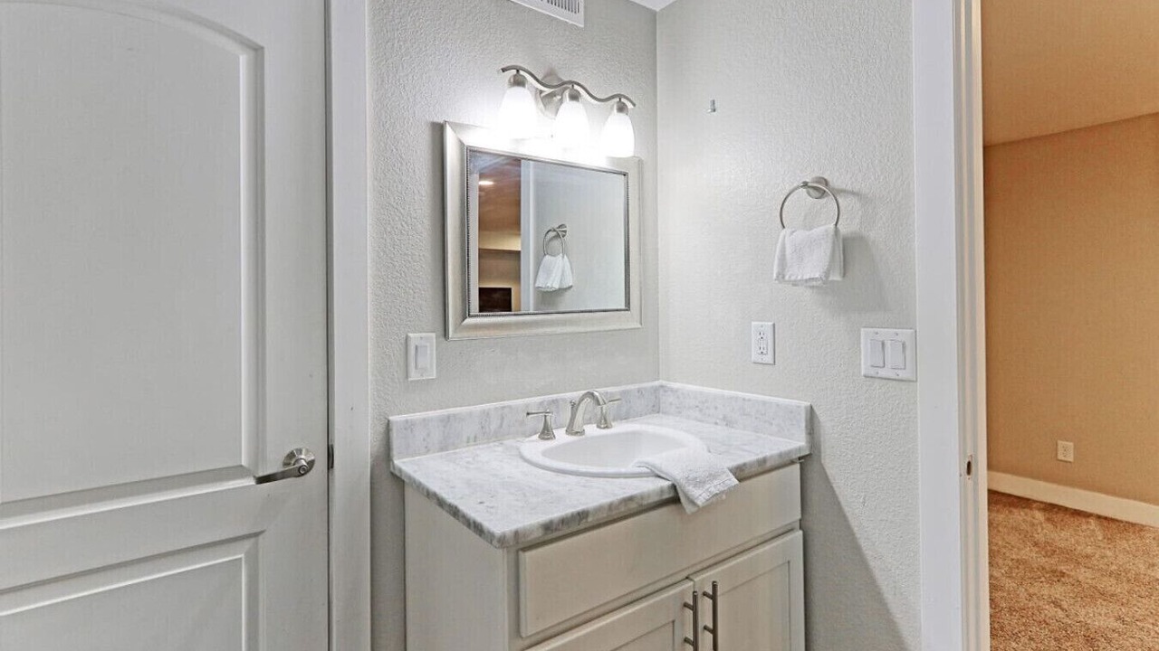 Photo of Bathroom in Scenic Heights