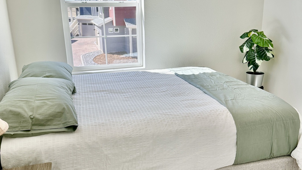 Photo of Bedroom in Aurora