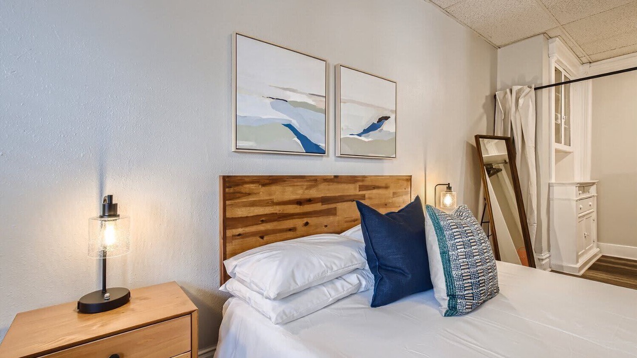 Photo of Bedroom in City Park