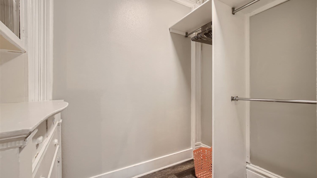 Photo of Bathroom in City Park