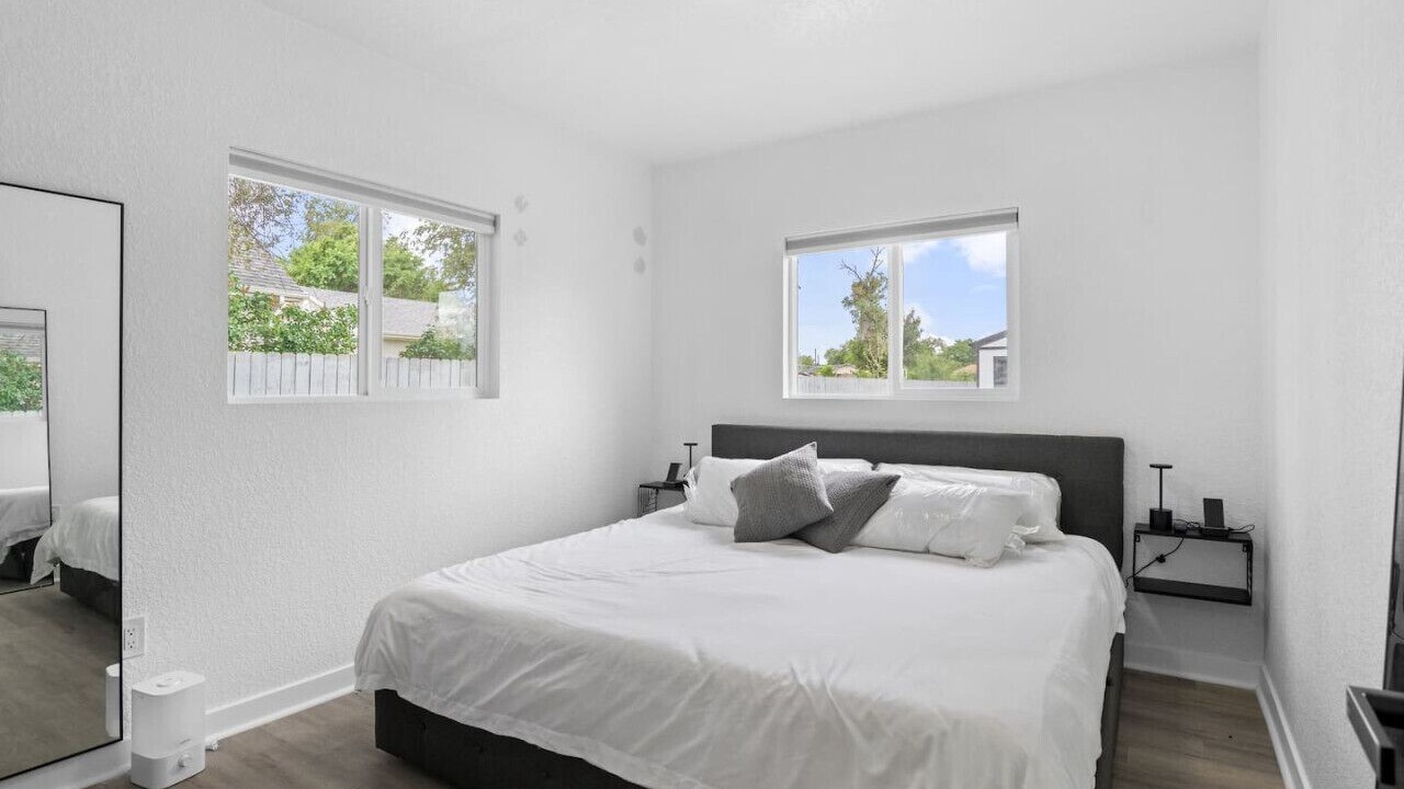 Photo of Bedroom in Berkley