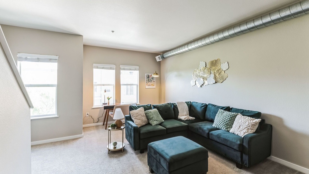 Photo of Bedroom in North Broadway - Holiday