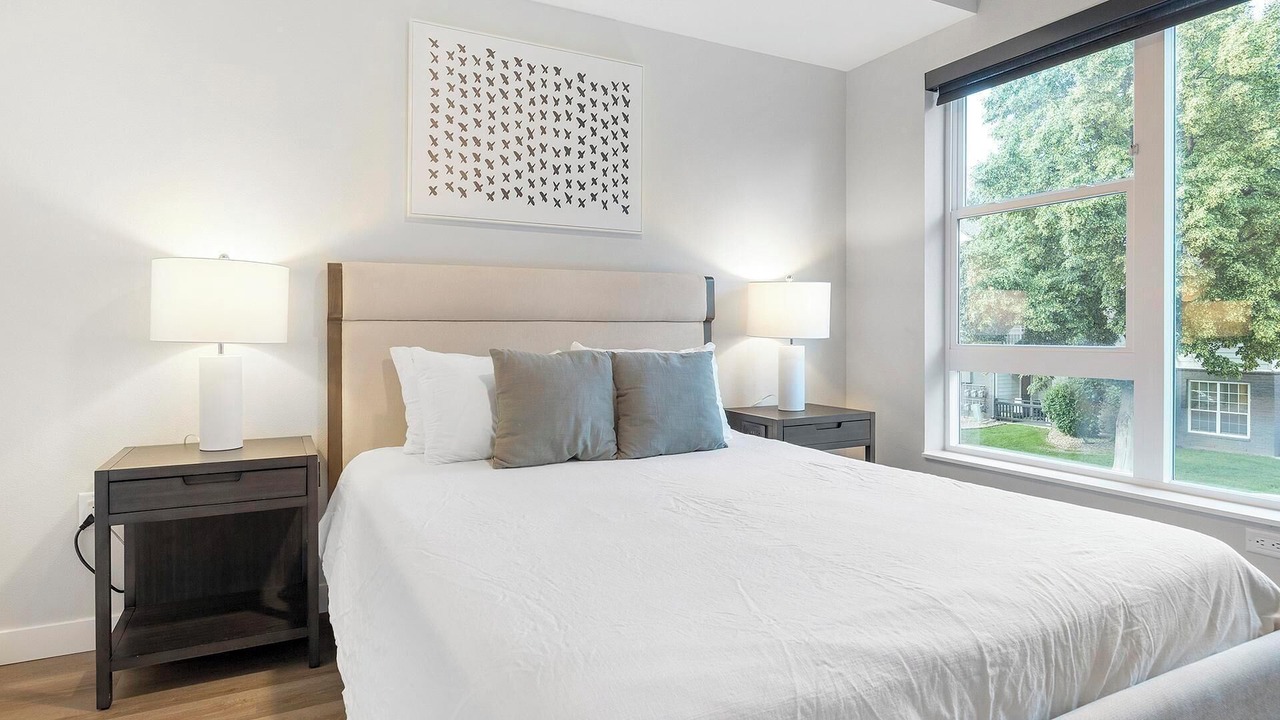 Photo of Bedroom in Englewood