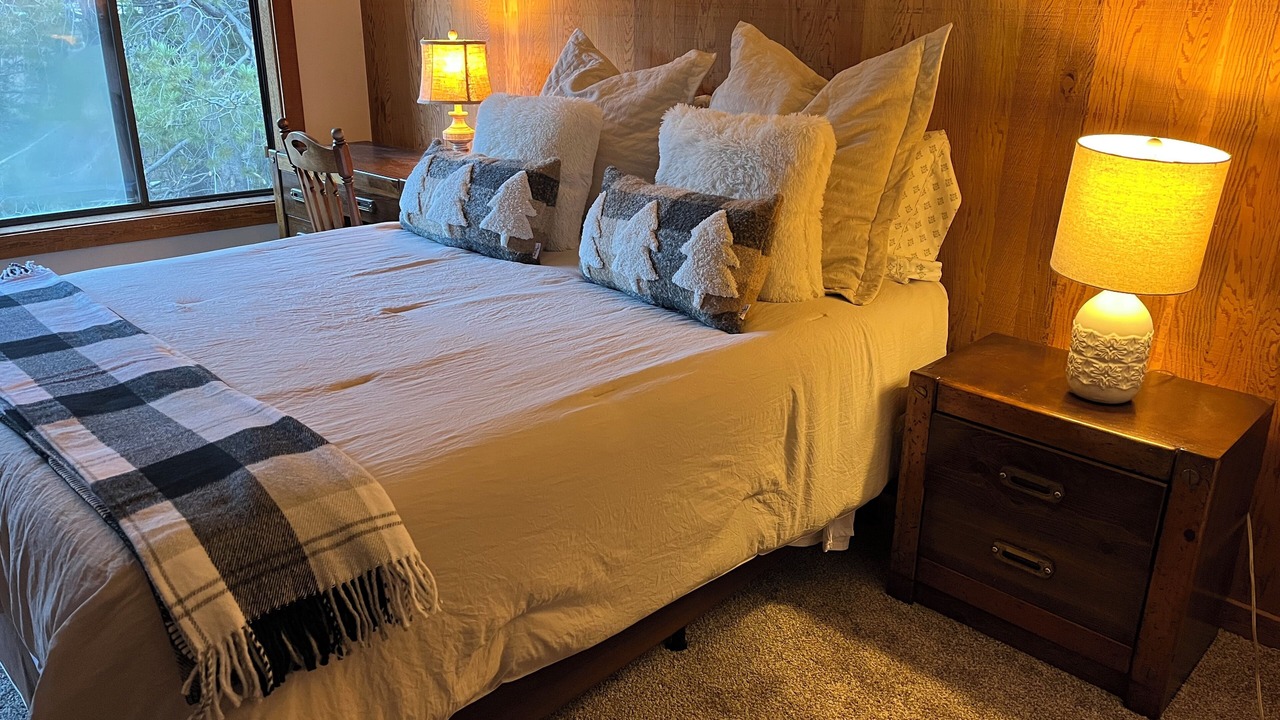 Photo of Bedroom in Olympic Valley
