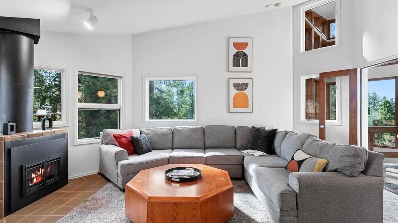 Photo of Livingroom in Sunset Ridge