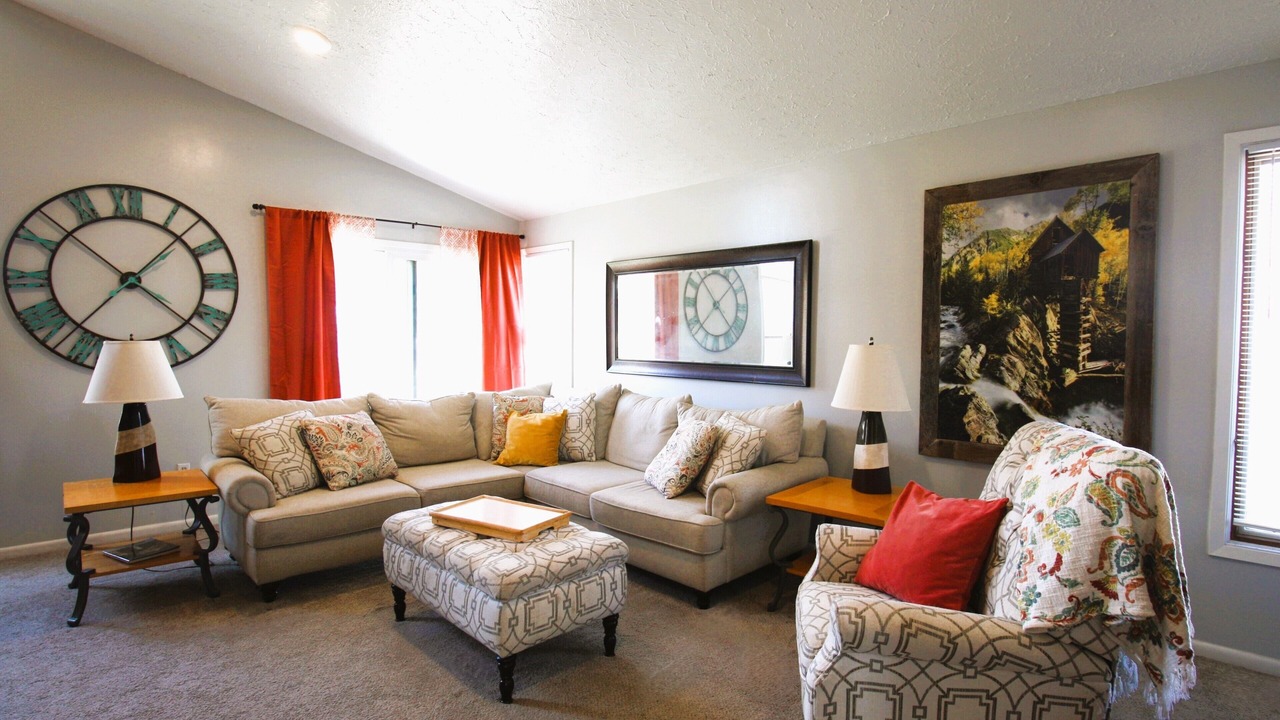 Photo of Livingroom in Lamar Heights Area