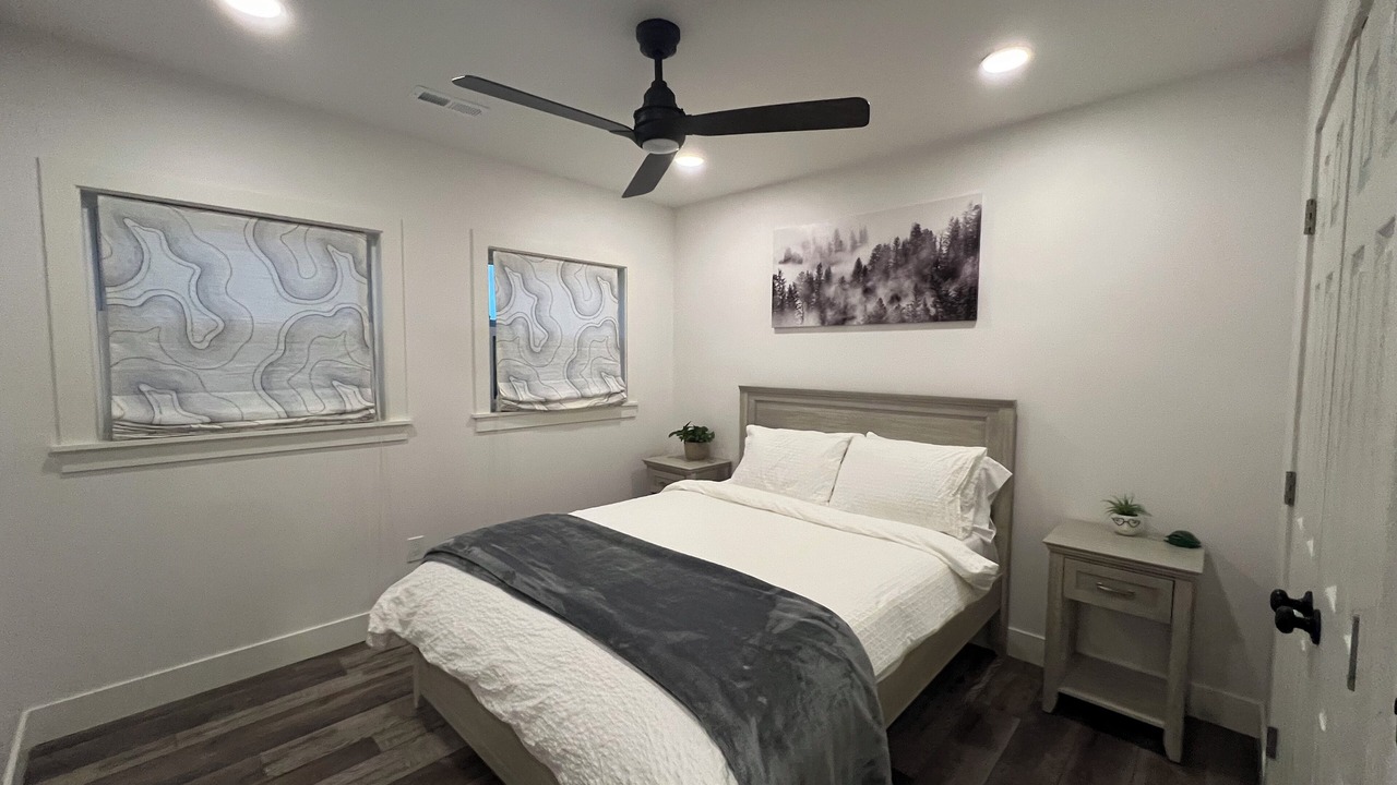 Photo of Bedroom in Aurora