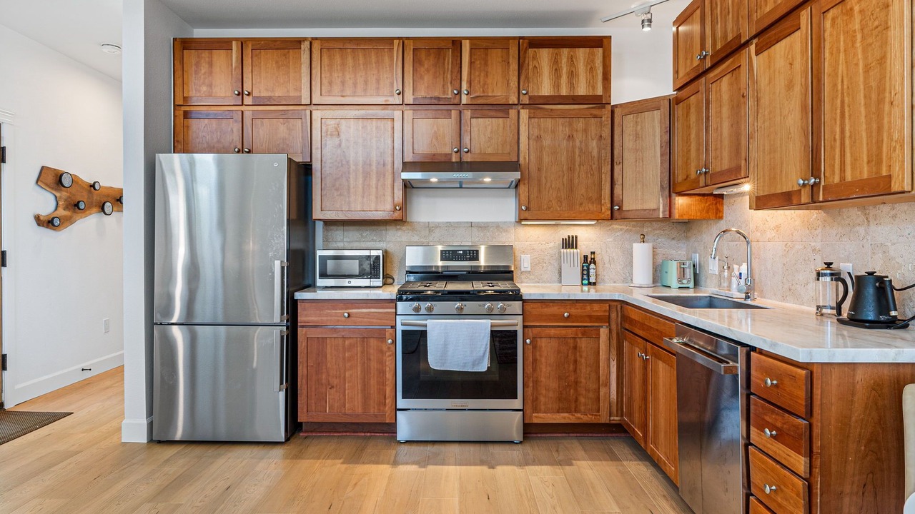 Photo of Kitchen in North Broadway - Holiday