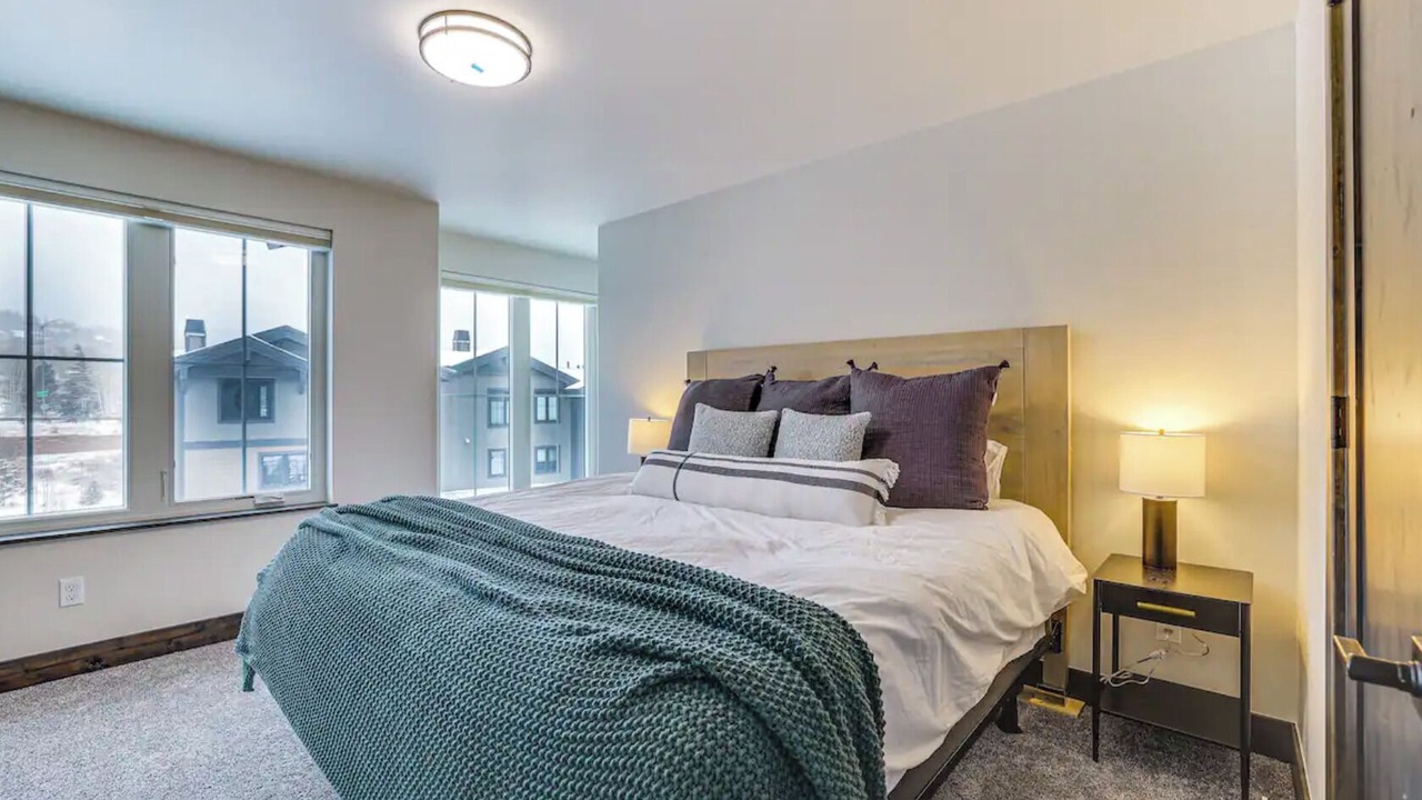 Photo of Bedroom in Three Peaks