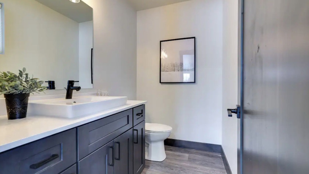 Photo of Bathroom in Three Peaks