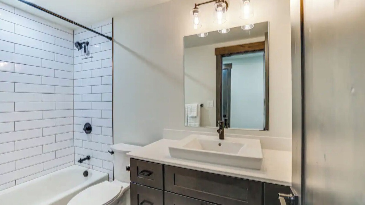Photo of Bathroom in Three Peaks