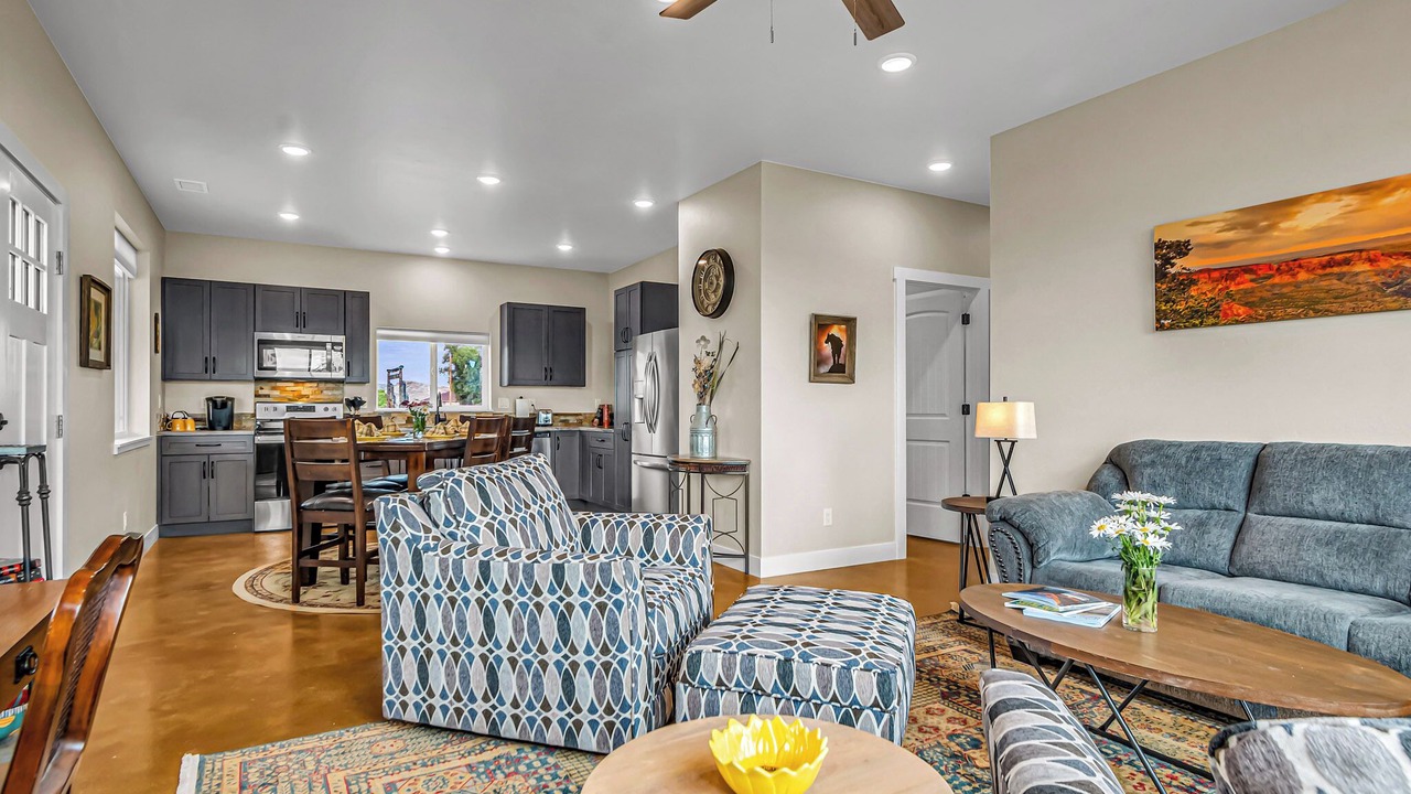 Photo of Livingroom in Mesa County