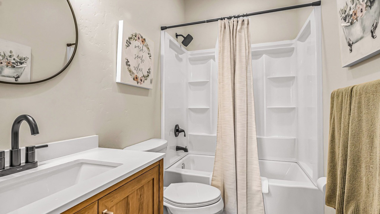 Photo of Bathroom in Mesa County