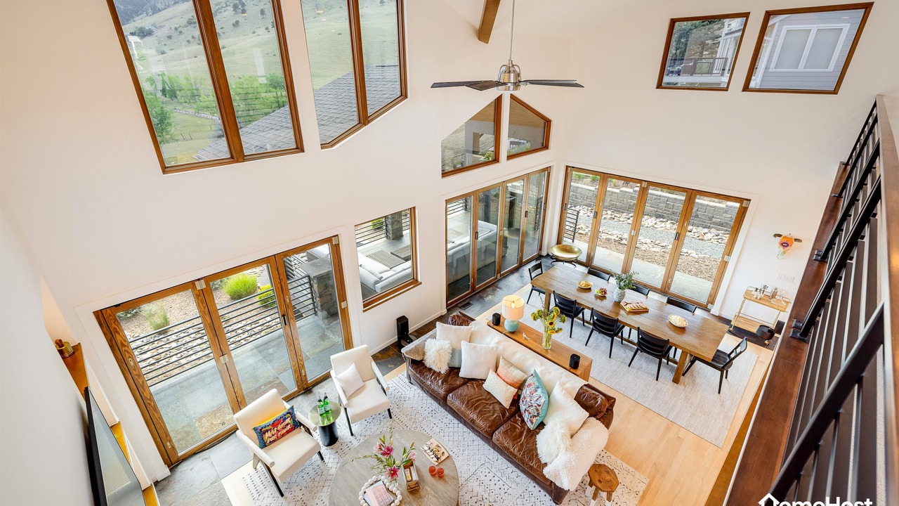 Photo of Livingroom in Wonderland Lake