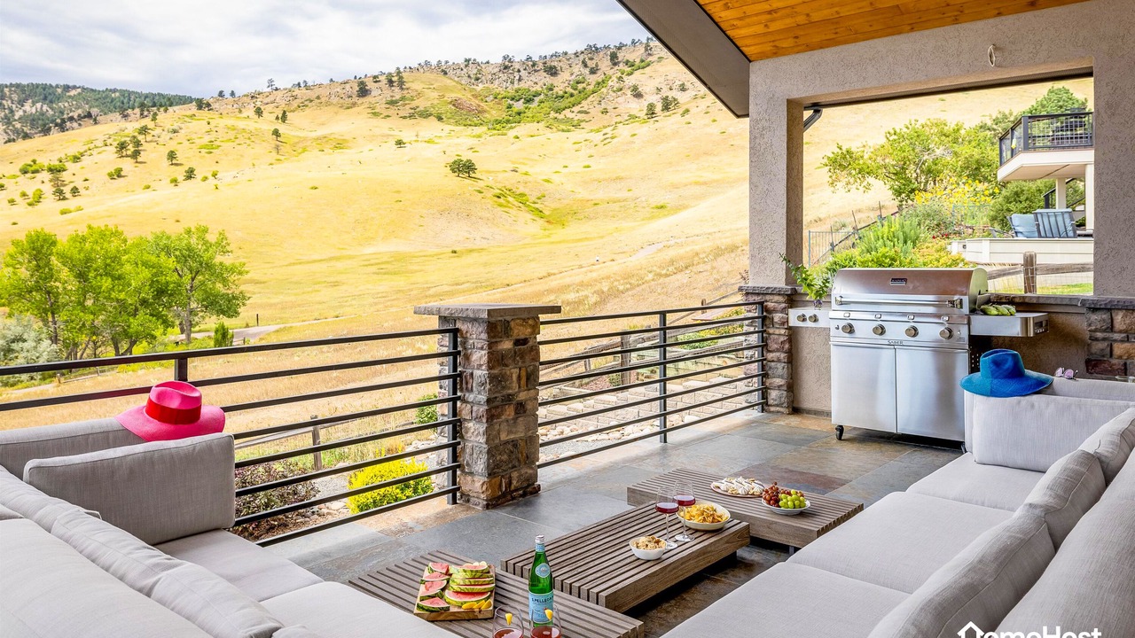 Photo of Patio Balcony in Wonderland Lake