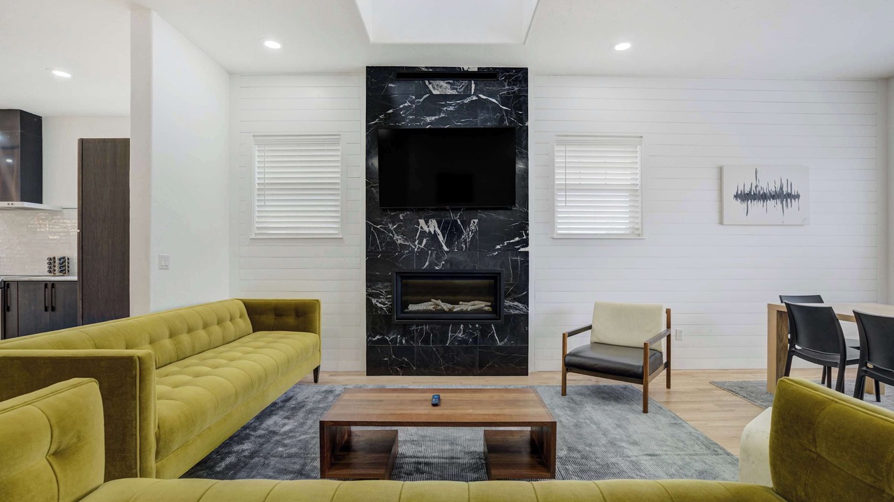 Photo of Livingroom in Monument
