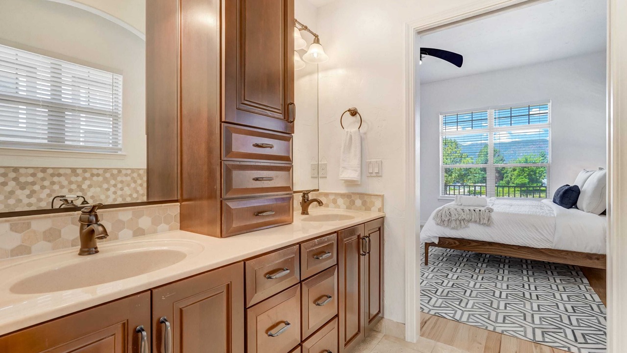 Photo of Bathroom in Monument
