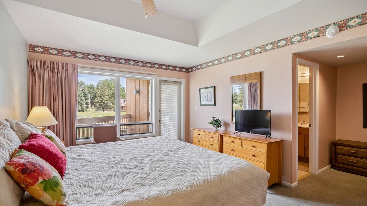 Photo of Bedroom in Pagosa Springs