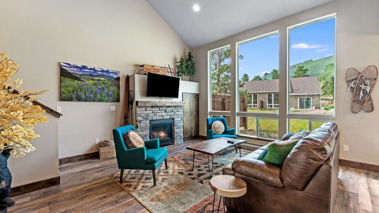 Photo of Livingroom in Estes Park