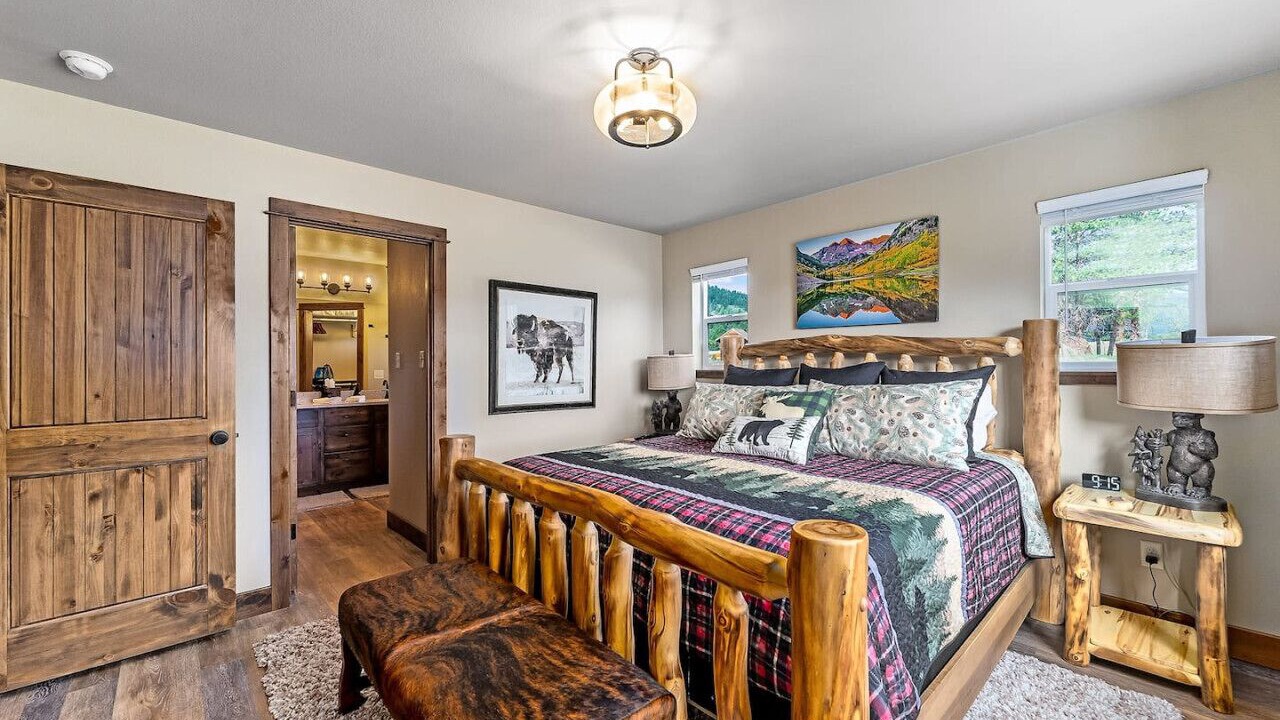 Photo of Bedroom in Estes Park
