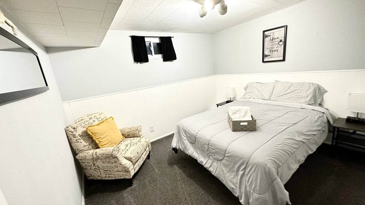 Photo of Bedroom in Twin Lakes