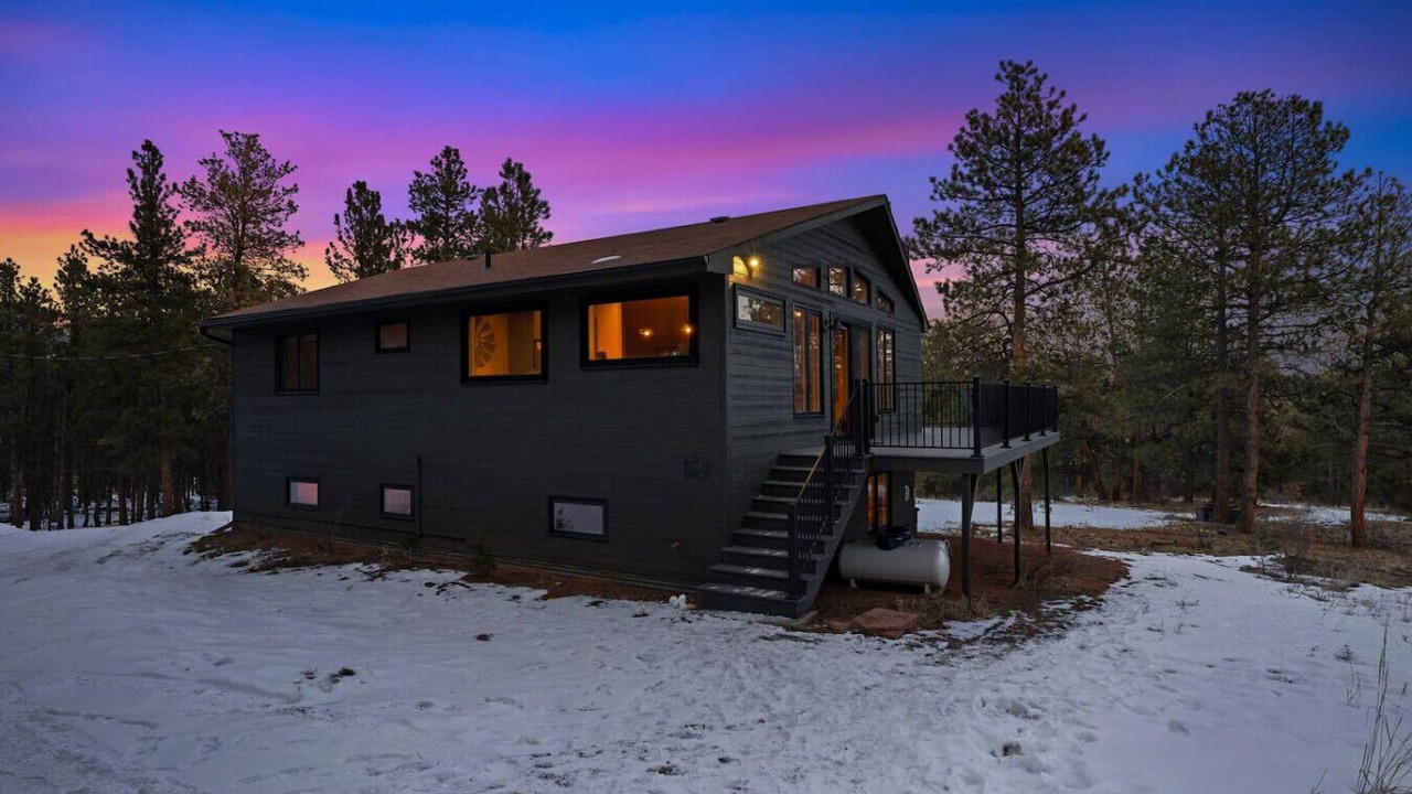Photo of Outdoor in Pine
