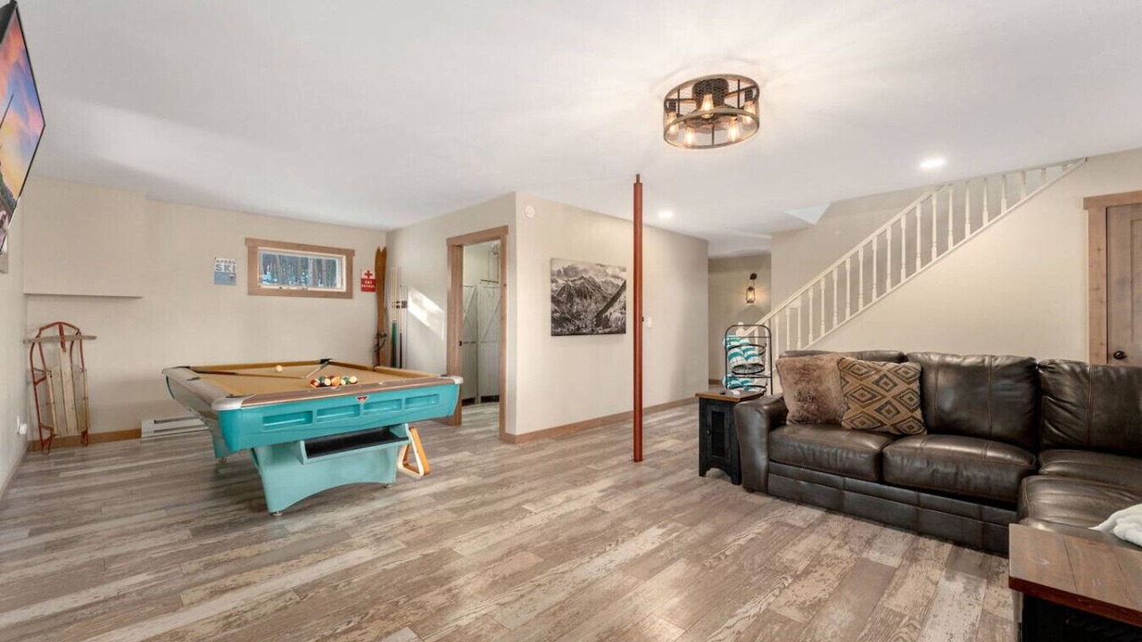 Photo of Bedroom in Pine