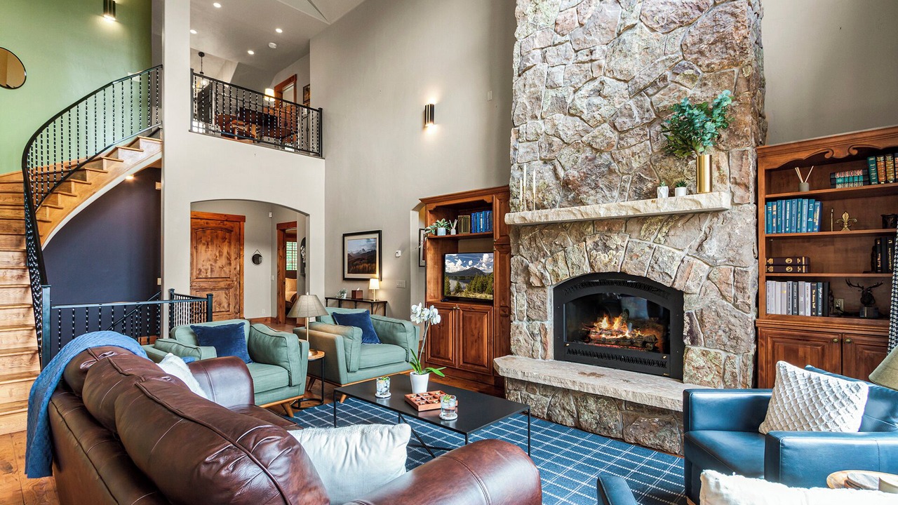 Photo of Livingroom in Elk Crossing