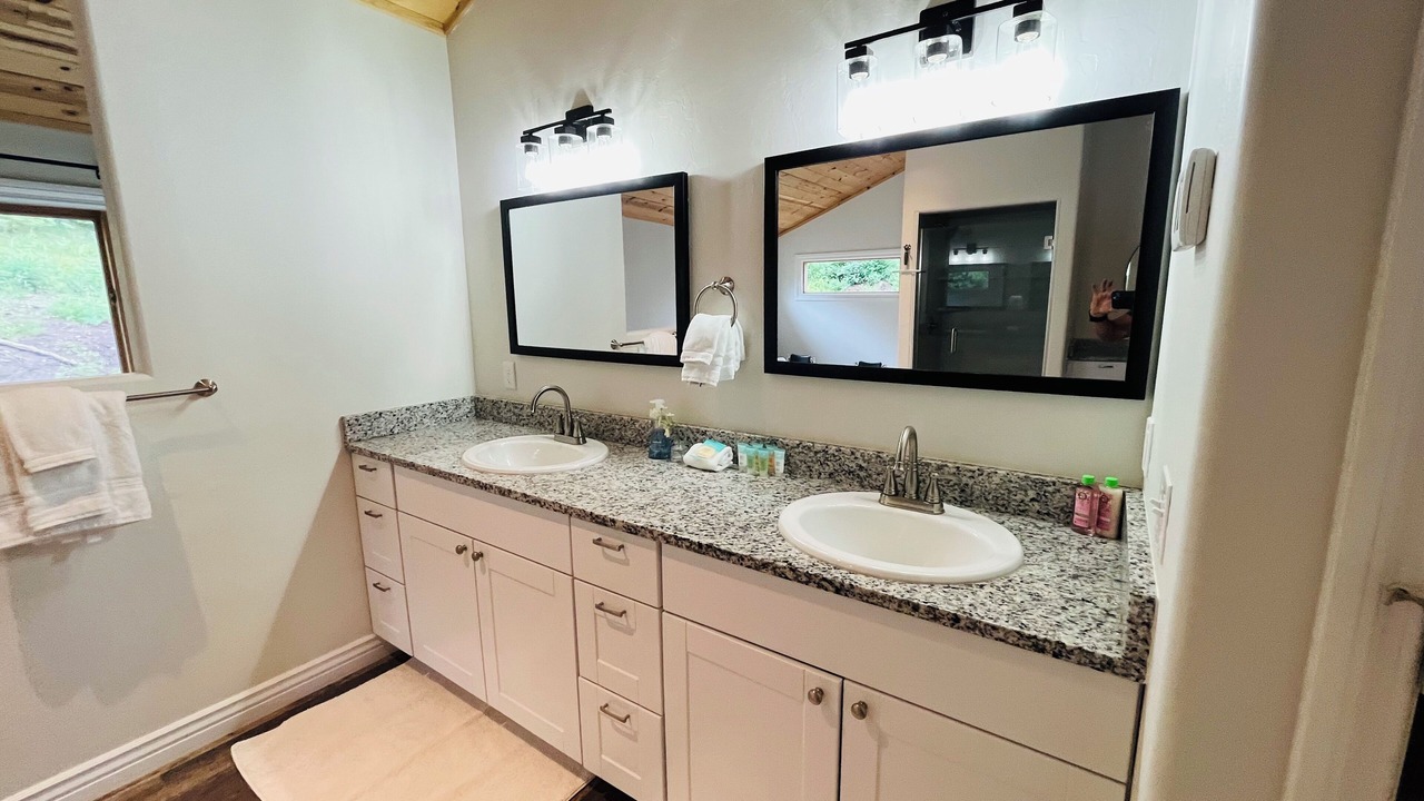 Photo of Bathroom in Elk Meadows