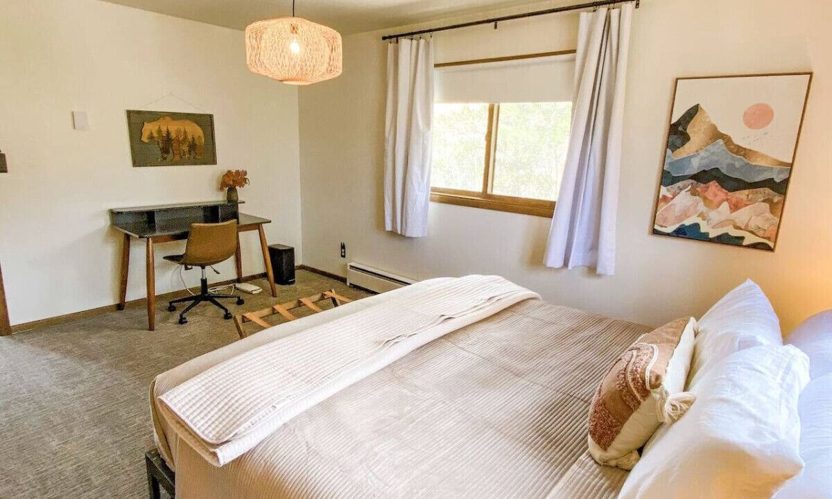Photo of Bedroom in Alma