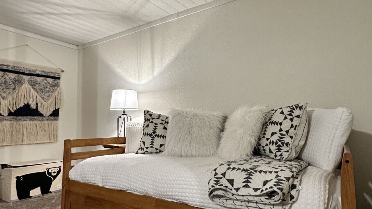 Photo of Bedroom in Alma