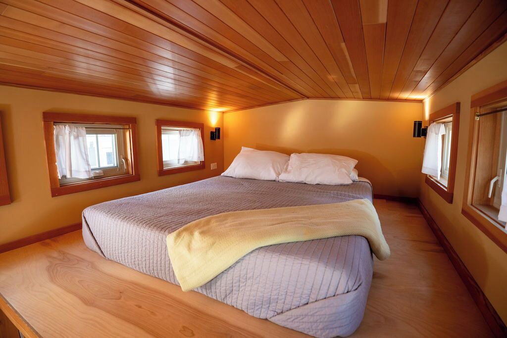 Photo of Bedroom in Lyons