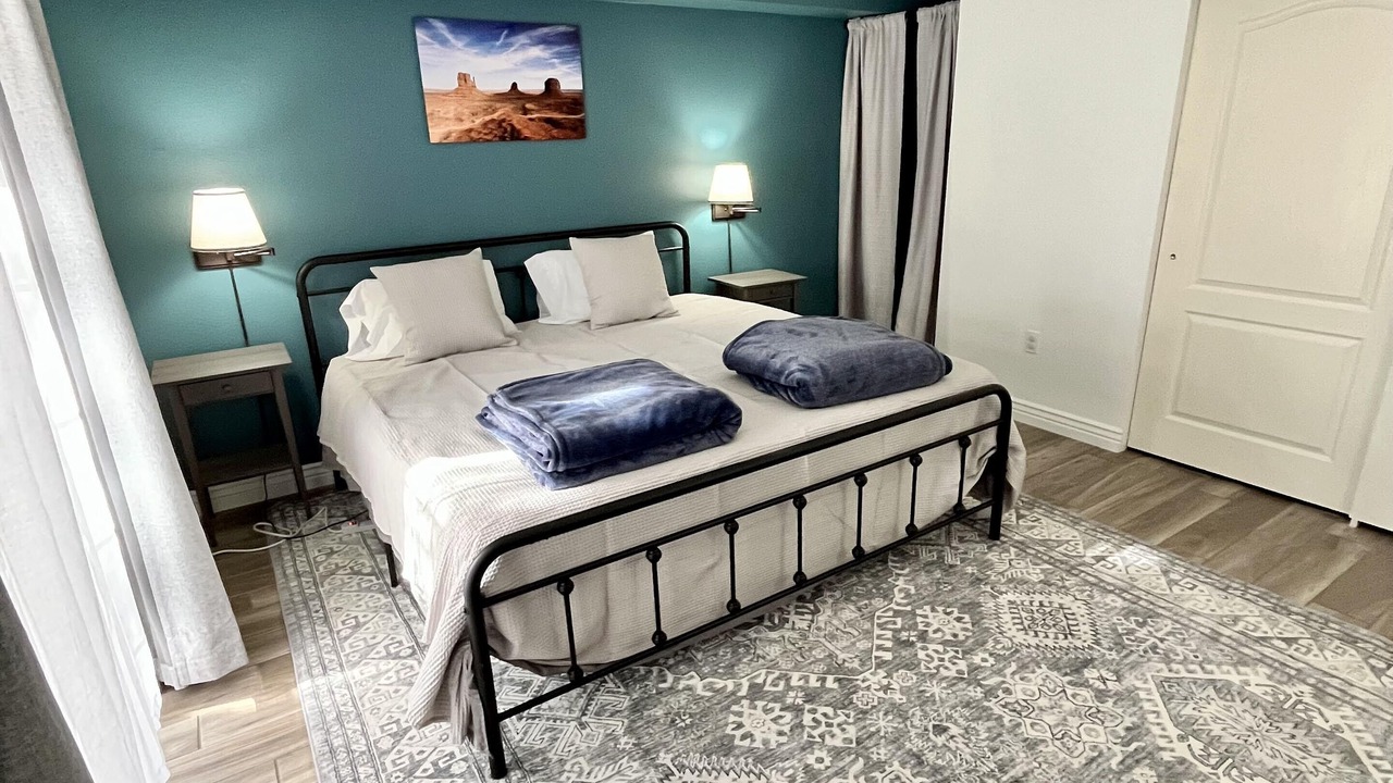 Photo of Bedroom in Edwards