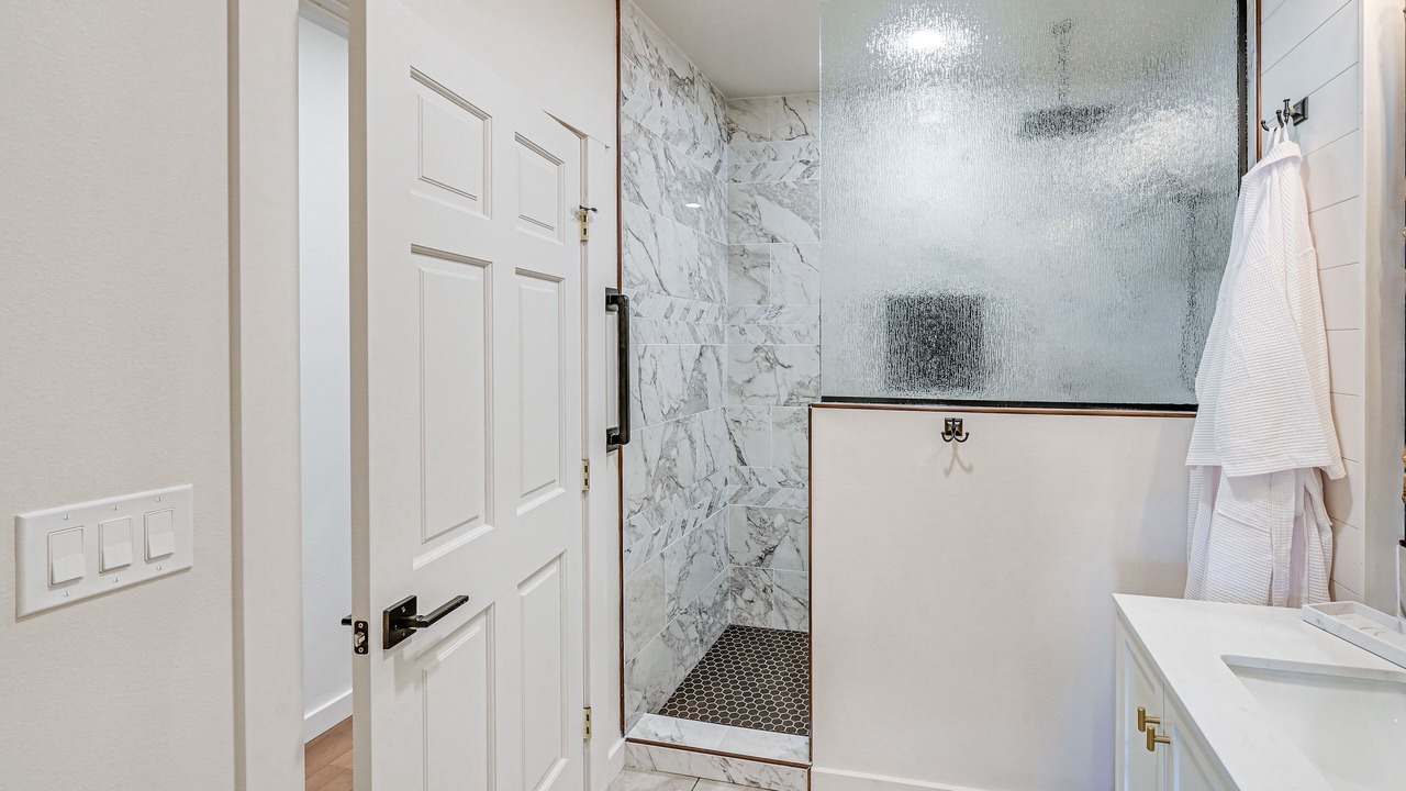 Photo of Bathroom in Craig