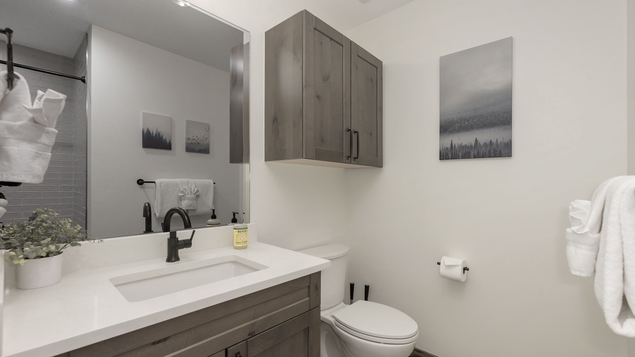 Photo of Bathroom in Fraser