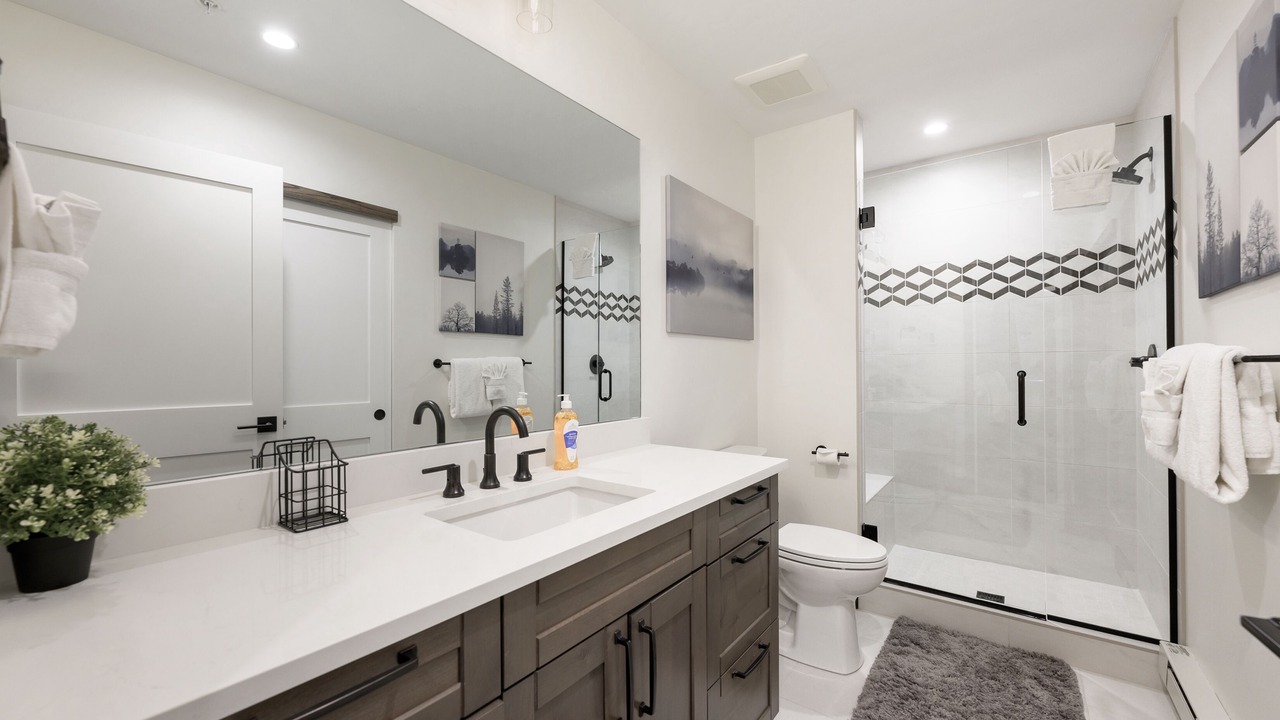 Photo of Bathroom in Fraser