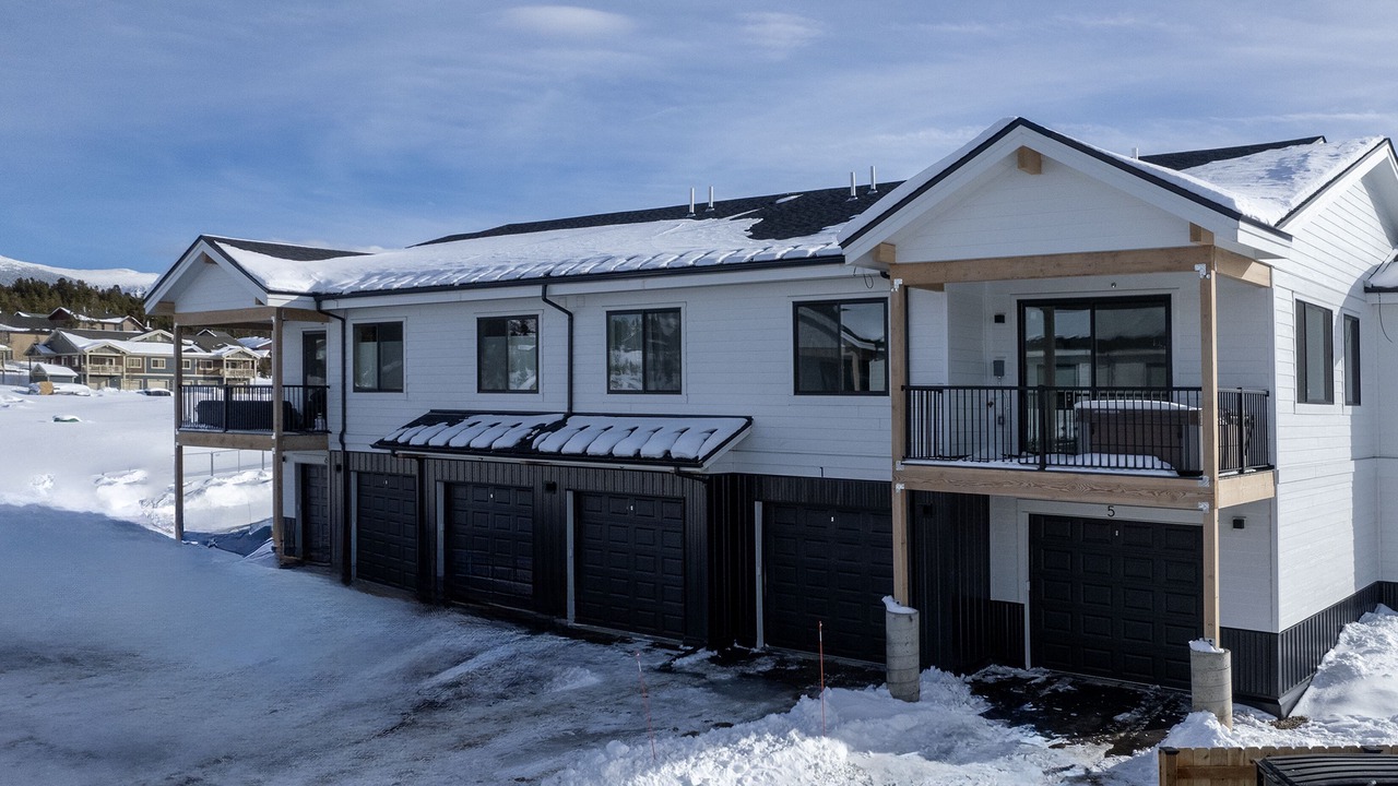 Photo of Outdoor in Fraser