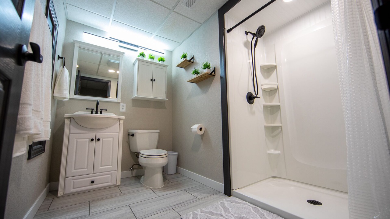 Photo of Bathroom in Firestone