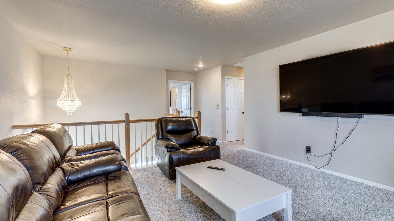 Photo of Livingroom in Aurora