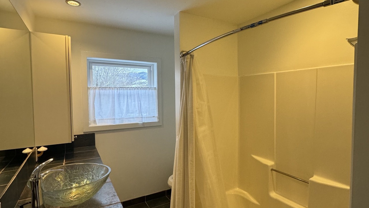 Photo of Bathroom in Willow Grove