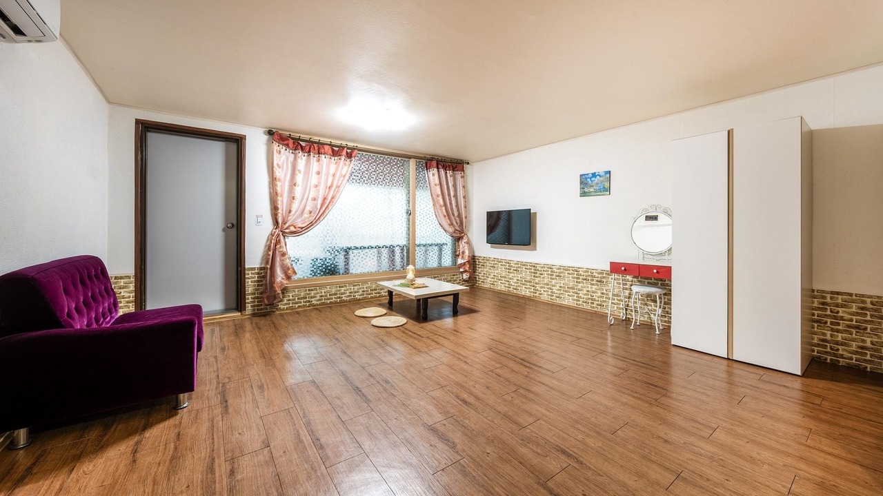Photo of Bedroom in Hongcheon