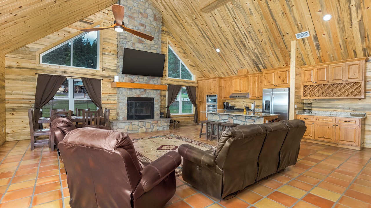 Photo of Livingroom in Bayfield