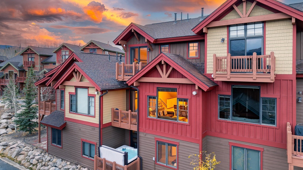 Photo of Others in Bear Crossing
