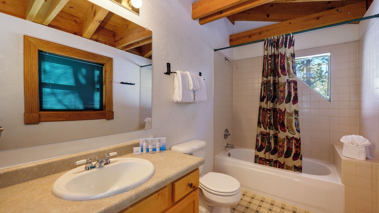 Photo of Bathroom in Fraser